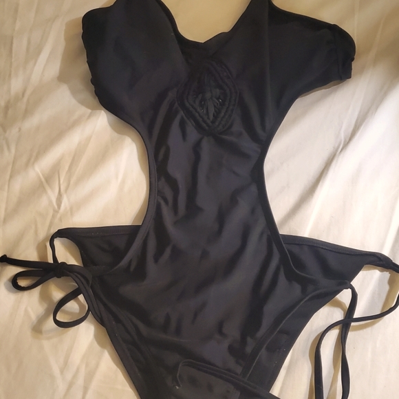 Xhilaration one piece cut out swim suit - Picture 1 of 3